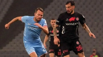 Fatih Karagümrük sahasında Antalyaspor'u farklı mağlup etti