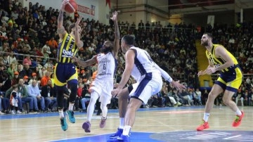 Fenerbahçe Beko 1 sayı farkla kazandı