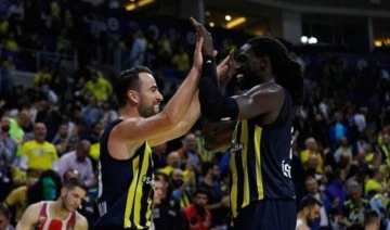 Fenerbahçe Beko zirveye alıştı! Fenerbahçe Beko - Kızılyıldız: 93 - 79