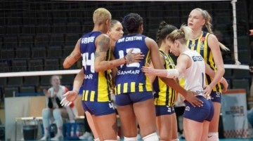 Fenerbahçe, CEV Şampiyonlar Ligi'nde play-off etabına yükseldi
