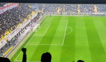 Fenerbahçe tribünlerinde 'hükümet istifa' sloganları atıldı