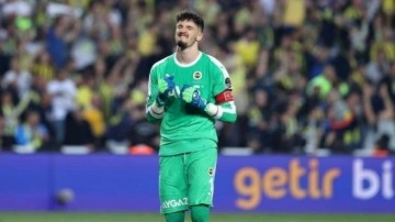 Fenerbahçe'de Altay Bayındır endişesi