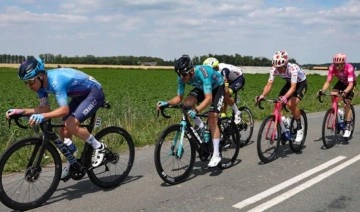 Fransa Bisiklet Turu'nun beşinci etabını Simon Clarke kazandı