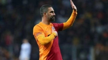 Futbolu bırakan Arda Turan için flaş iddia!