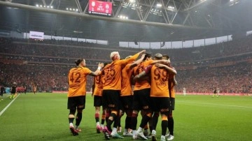 Galatasaray'da 2 isme yol göründü! Bugün yollar ayrılabilir