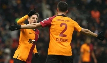 Galatasaray'da Dries Mertens takıma döndü