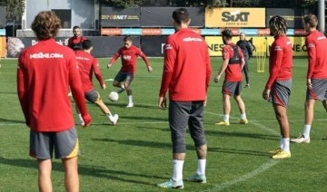 Galatasaray'da Yusuf Demir ve Kazımcan Karataş takımla çalıştı