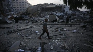 Gazze'deki Türk vatandaşlarının tahliyesine yeniden başlandı