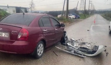 Gebze'de feci kaza! İki otomobil kafa kafaya çarpıştı: Çok sayıda yaralı var