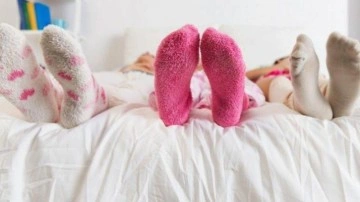 Gece uyurken çorap giymek zararlı mı? Neden zararlı?