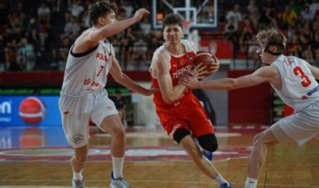 Genç milli basketbolculardan Polonya'ya farklı tarife!