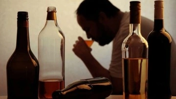 Genç Yaşta Alkol Tüketmenin Hiçbir Faydası Yok