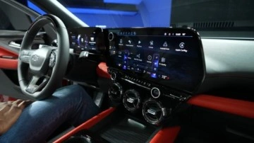 GM, Araçlarına Apple CarPlay ve Android Auto Eklmeyecek!