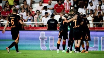 Gomis'ten Galatasaray'a hayat öpücüğü! Aslan kazanarak başladı