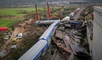 Greece: 46.8% blame all governments for train accident