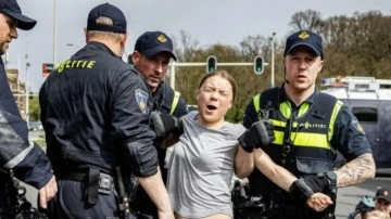 Greta Thunberg Hollanda'da Gözaltına Alındı