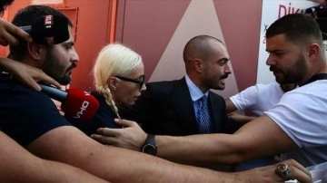 Gül��en'in avukatı Cumhuriyet'e konuştu: 'Tutuklayabilmek için o maddeden dava açtıla
