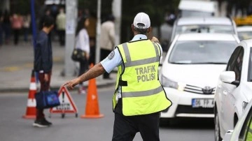 Gürültülü egzoz kullanan 3 sürücüye 12 bin 192 lira ceza kesildi