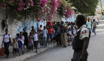 Haiti'de gözaltına alınan çete üyeleri linç edilerek ateşe verildi