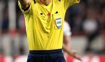 Hakem Massimiliano Irrati, Fenerbahçe'nin golünü iptal etti