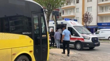 Halk otobüsü şoförü talebini reddettiği yolcu tarafından bıçaklandı