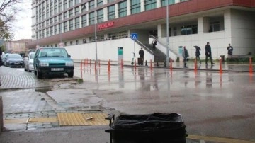 Hastane önünde bulunan valiz paniğe neden oldu! Bomba imha uzmanı devreye girdi