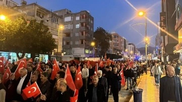 Hataylılar 12 şehit asker için yürüdü: Kahrolsun PKK