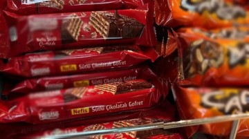Havalimanında bir adet çikolatalı gofretin 56 TL'ye satılması dudak uçuklattı