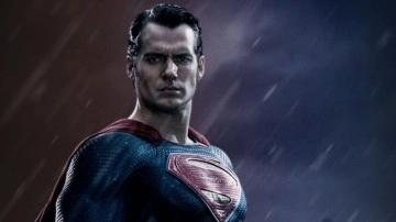 Henry Cavill, Artık Superman Olmayacağını Açıkladı!