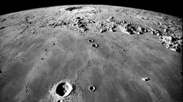 Hindistan Ay'ın güney kutbuna araç indiren ilk ülke oldu!