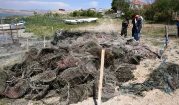 Hirfanlı'da 'hayalet ağ' katliamı: Yüzlerce canlı öldü