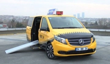 İBB ilk taksi prototipini tanıttı: Yolcu ve şoför için panik butonu bulunacak