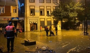 İBB'den yağış uyarısı: 'Sağanak yağışın bugün akşama kadar süreceği tahmin ediliyor'