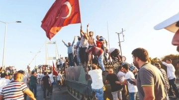 İç Anadolu'da camilerde 15 Temmuz şehitleri için mevlit okutuldu!