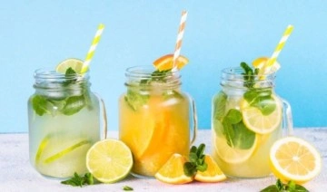 İçinizi ferahlatacak klasik ev yapımı limonata tarifi…