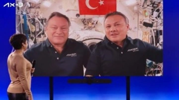 İlk Türk Astronot Alper Gezeravcı uzaya götürdüğü özel eşyalarını açıkladı!