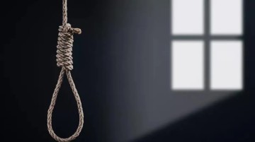 İran'da polis memurunu öldürmekle suçlanan kişi idam edildi