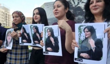İran'dan zorunlu başörtüsü üzerine yasal düzenleme