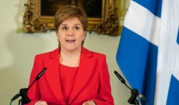 İskoçya Başbakanı Nicola Sturgeon istifa ederek, görevini bıraktı