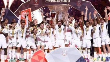İspanya Süper Kupa’da şampiyon Real Madrid Arda Güler ilk kupasını aldı