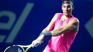 İspanyol tenisçi Nadal, kortlardan uzun bir süre daha uzak kalacak
