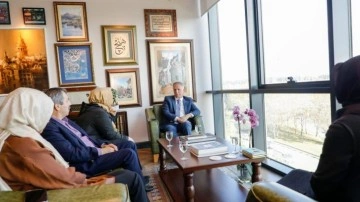 İstanbul Valisi Davut Gül'den ÜLKE TV Yönetim Kurulu Başkanı Çelik'e taziye ziyareti