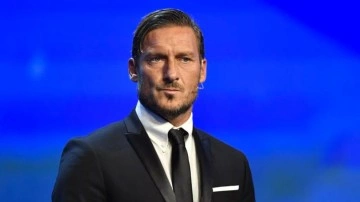 İstanbul'a gelen eski İtalyan yıldız futbolcu Totti Dünya Kupası favorilerini açıkladı