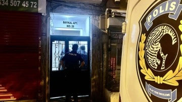 İstanbul'da 55 yaşındaki kadın, 81 yaşındaki annesini bıçaklayarak öldürdü