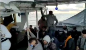 İstanbul'da göçmenleri kaçıranlara operasyon: Tekneleri batmak üzereyken kurtarıldılar