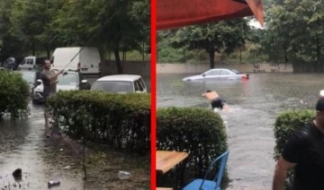 İstanbul'da güldüren sel manzaraları: Balık tutup yüzdüler