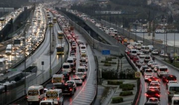 İstanbul'da 'yağmur' etkisi: Trafik yoğunluğu yüzde 60'ı aştı