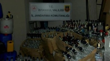 İstanbul'da yılbaşı öncesi 7 bin 250 litre sahte içki ele geçirildi