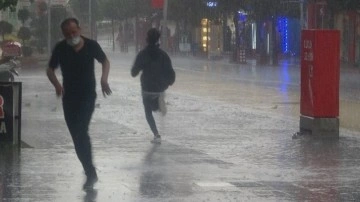 İstanbullular bu gece serinleyecek! Sağanak yağış geliyor!