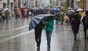 İstanbullular dikkat! Meteoroloji ve AKOM'dan 'oraj' uyarısı